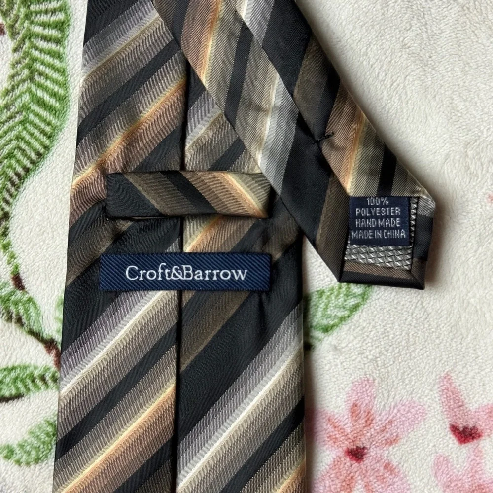 Croft & Barrow Men's Tie - Black, Gray, Gold Stripes
